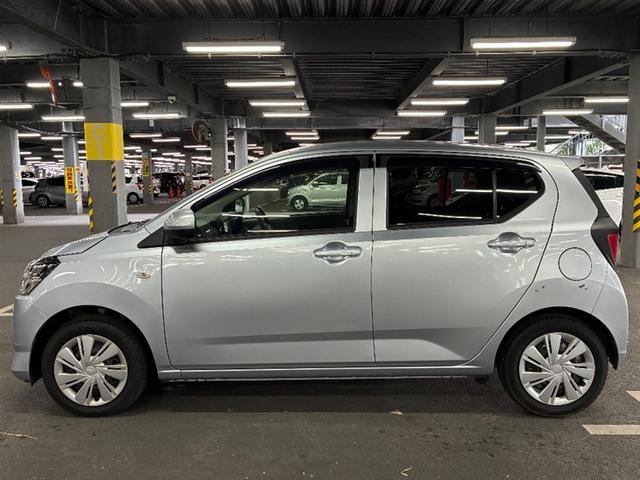 お客様のご希望の店舗にて商談させていただきます。当店はＷＥＢ専門店舗となっておりますので来場はご遠慮ください。