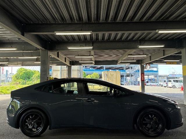 プリウス U Bカメラ イモビライザー ミュージックプレイヤー接続可 オートクルーズコントロール TV 横滑り防止機能 スマートキー フルセグ アルミホイール エアコン AC100V ETC キーレス ドラレコ(3枚目)