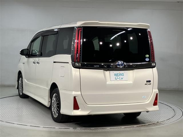 ノア ハイブリッドSi ダブルバイビー LEDヘッドライト クルコン 横滑り防止装置 盗難防止システム エアバッグ アルミ メモリ-ナビ スマキー ABS ナビ&TV デュアルエアバッグ ETC DVD パワーウインドウ 三列シート 地TV(4枚目)