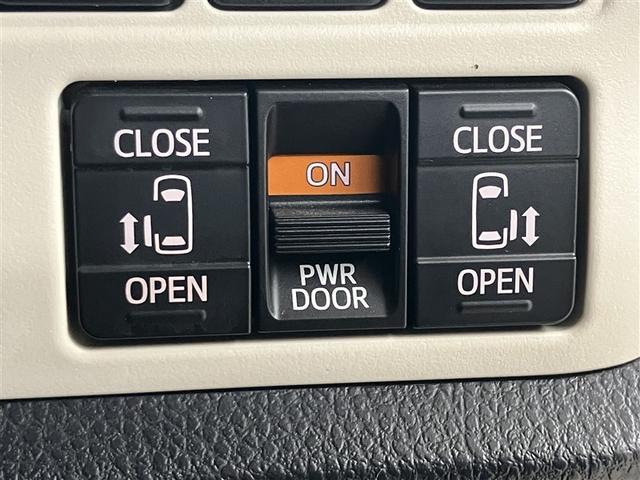 ノア ハイブリッドSi ダブルバイビー LEDヘッドライト クルコン 横滑り防止装置 盗難防止システム エアバッグ アルミ メモリ-ナビ スマキー ABS ナビ&TV デュアルエアバッグ ETC DVD パワーウインドウ 三列シート 地TV(10枚目)