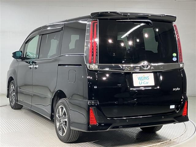 ノア Si ダブルバイビー LEDヘッドランプ オートクルーズコントロール ナビ&TV ワンオーナー 両側パワースライドドア ミュージックプレイヤー接続可 アルミホイール DVD再生 ドラレコ VSC 4WD メモリーナビ(4枚目)