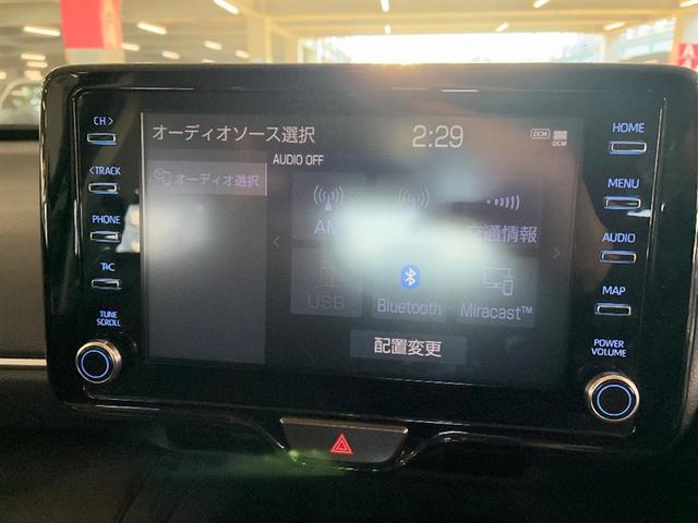 ヤリスクロス ハイブリッドＧ　ＴＳＳ　１００Ｖ　イモビライザー　バックモニタ－　エアコン　インテリキー　パワーウィンド　Ｗエアバック　オートクルーズ　メディアプレイヤー接続　キーフリー　横滑防止装置　サイドエアバッグ　エアバッグ（6枚目）