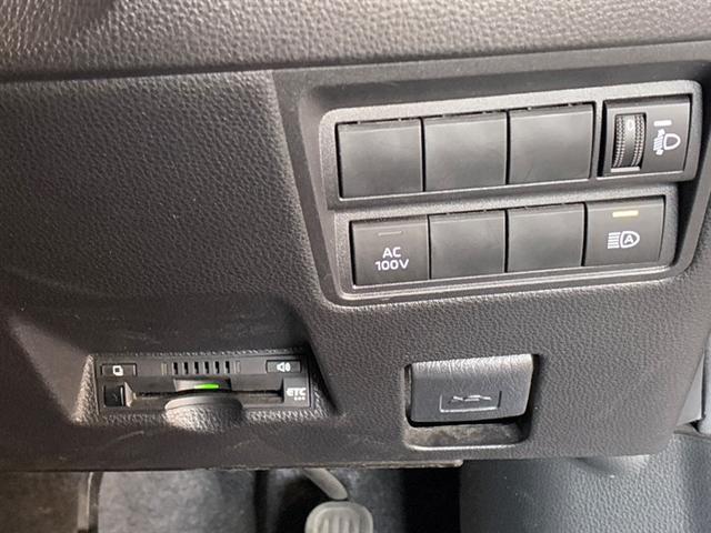 ヤリスクロス ハイブリッドＧ　ＴＳＳ　１００Ｖ　イモビライザー　バックモニタ－　エアコン　インテリキー　パワーウィンド　Ｗエアバック　オートクルーズ　メディアプレイヤー接続　キーフリー　横滑防止装置　サイドエアバッグ　エアバッグ（8枚目）