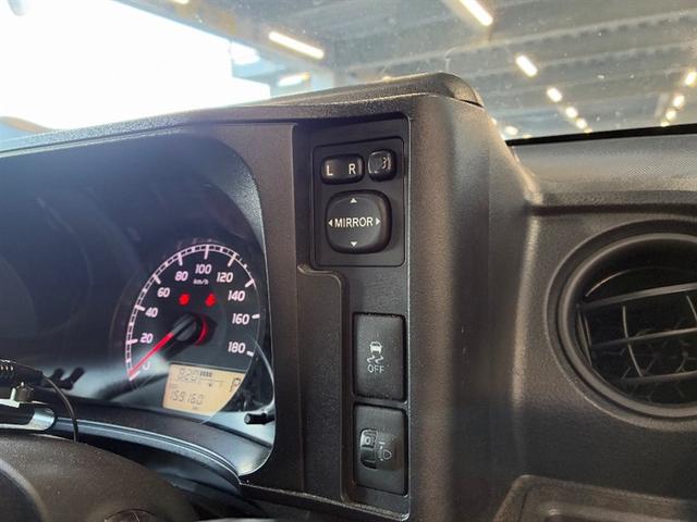 プロボックス ＧＬ　運転席エアバック　パワーウインド　ＴＳＳ　Ｗエアバッグ　盗難防止システム　パワーステアリング　ＡＵＸ接続　横滑り防止機能　エアコン　キーレスキー　ＡＢＳ　ナビ　メモリナビ　ドライブレコーダー　ＥＴＣ付（9枚目）