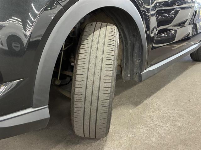 ライズ X 衝突被害軽減 VSC 盗難防止装置 LEDライト ナビTV スマートキー マニュアルエアコン アイストップ 寒冷地仕様 エアバッグ ETC メモリナビ 4WD ABS キーレス ドラレコ ワンセグ(15枚目)