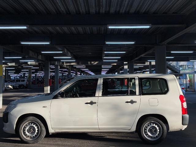 プロボックス ＤＸコンフォート　メディアプレイヤー接続　Ｂカメラ　運転席パワーウインドウ　プリクラッシュ　カーナビ　ダブルエアバック　メモリナビ　エアバック　キーレスキー　マニュアルエアコン　ドラレコ　ＥＴＣ　パワーステアリング（4枚目）