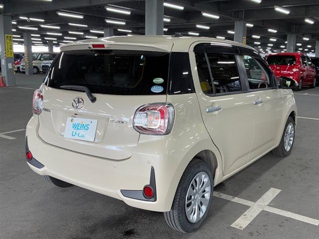 パッソ モーダ　チャーム　地デジＴＶ　スマートキープッシュスタート　フルオートエアコン　ＬＥＤヘッドライト　ＡＵＸ　バックモニター　メモリナビ　ナビＴＶ　横滑り防止機能　エアバック　ＥＴＣ　ＡＢＳ　助手席エアバッグ　ＤＶＤ（2枚目）