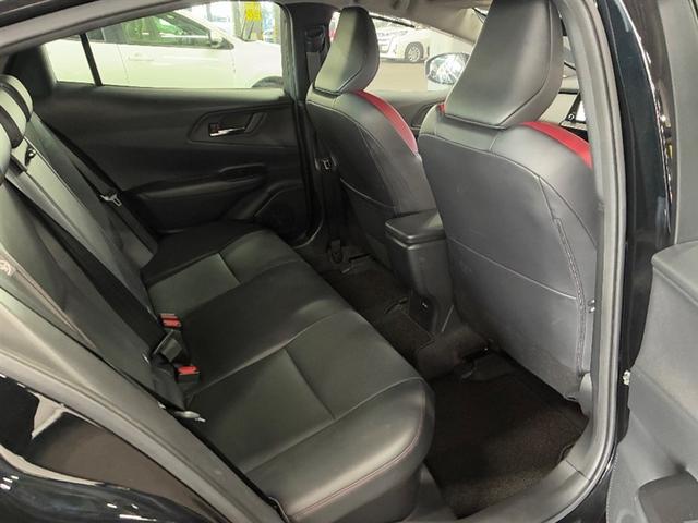 プリウス Ｚ　インテリジェントクリアランスソナー　ＰＷシート　地デジＴＶ　ナビＴＶ　ＡＷ　ＬＥＤヘッドライト　エアコン　バックモニター　ドライブレコーダー　寒冷地仕様車　ＡＣ１００Ｖ　オートクルーズ　スマートキー（12枚目）