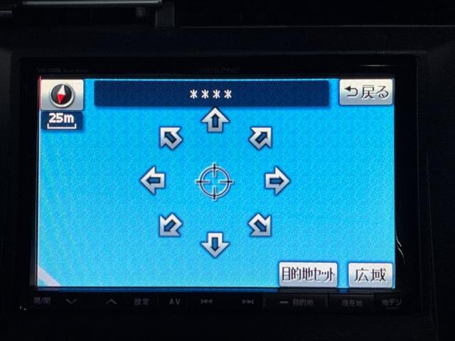 プリウス Ｓ　Ｂモニタ－　フルセグ地デジ　インテリキー　デュアルエアバック　エアＢ　イモビライザー　ＤＶＤ再生可能　ナビＴＶ　ＡＵＴＯエアコン　横スベリ防止　アルミホイール　ＥＴＣ装備　ＡＢＳ　サイドエアバッグ（7枚目）