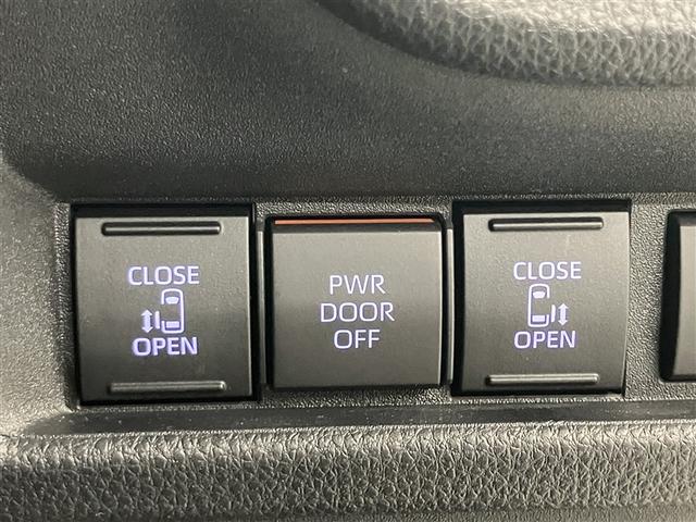 シエンタ ハイブリッドＺ　Ｂカメラ　カーテンエアバック　ＡＢＳ　エアバッグ　キーレス　ＬＥＤライト　ＤＶＤ　アルミホイール　フルセグテレビ　オートクルーズコントロール　ミュージックプレイヤー接続可　ナビＴＶ　メモリーナビ（12枚目）