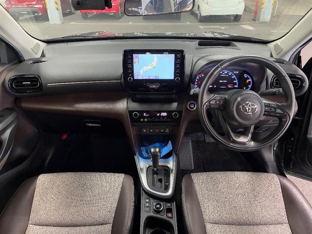 ヤリスクロス Z VSC オートエアコン バックガイドモニター 盗難防止装置 メモリーナビ AWD ETC車載器 ミュージックプレイヤー接続可 キーレス アルミホイール LEDヘッドランプ エアバッグ ABS クルコン(5枚目)