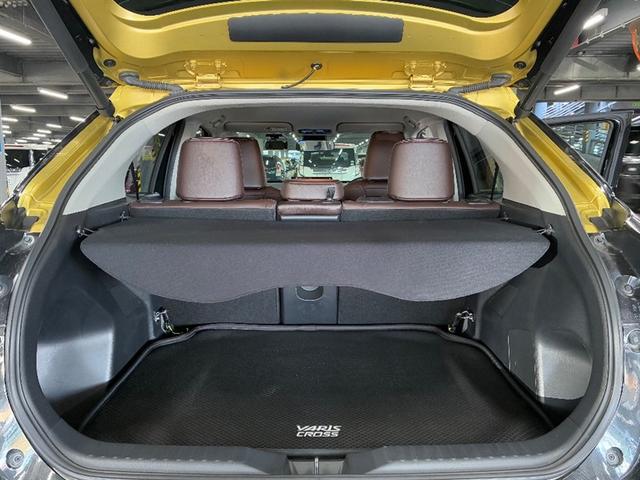 ヤリスクロス Z VSC オートエアコン バックガイドモニター 盗難防止装置 メモリーナビ AWD ETC車載器 ミュージックプレイヤー接続可 キーレス アルミホイール LEDヘッドランプ エアバッグ ABS クルコン(13枚目)
