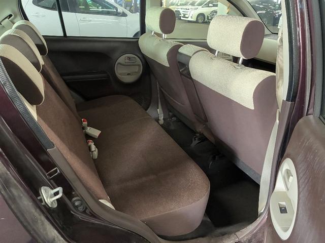 パッソ プラスハナ　エコアイドル　ナビＴＶ　メモリナビ　オートエアコン　キーレス　ワンセグテレビ　ダブルエアバッグ　ＥＳＣ　パワーウィンド　ベンチシート　パワーステアリング　ＡＵＸ　ＡＢＳ　エアバック（8枚目）