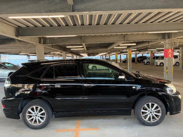 ハリアー ２４０Ｇ　ＨＤＤナビ　パワーウィンドウ　ＰＳ　オートエアコン　キーレス　ＡＢＳ　エアーバッグ　Ｂカメ　ＷＡＢ　ＥＴＣ　アルミホイール（3枚目）