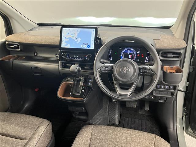 シエンタ Z 1オナ W電動ドア イモビ クルーズC LEDヘッドランプ ETC Sキー 横滑り防止機能 メモリーナビ パワーウィンドウ エアバック ABS ドラレコ カーテンエアバック ウォークスルー ナビ&TV(5枚目)