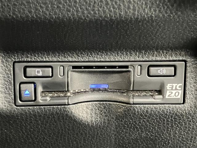 シエンタ Z 1オナ W電動ドア イモビ クルーズC LEDヘッドランプ ETC Sキー 横滑り防止機能 メモリーナビ パワーウィンドウ エアバック ABS ドラレコ カーテンエアバック ウォークスルー ナビ&TV(9枚目)