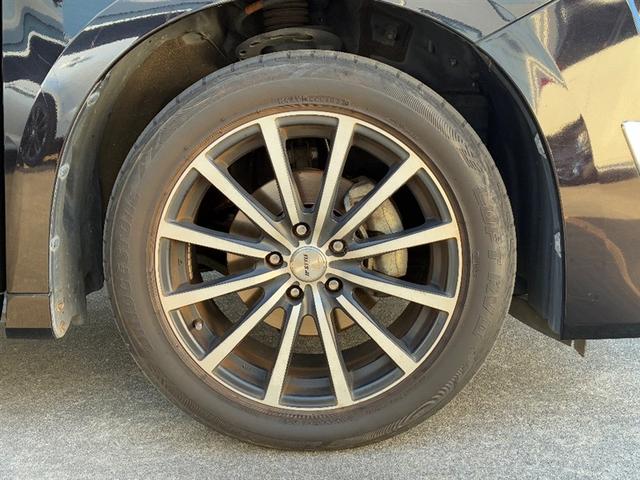 ヴェルファイア ２．５Ｘ　地デジ　ＬＥＤヘッドライト　ＡＵＸ　ＥＴＣ　ＤＶＤ　横滑り防止装置　３列シート　盗難防止装置　オ－トエアコン　メモリーナビ　アルミホイール　サイドエアバック　ＡＢＳ　キーレス　パワーウィンドウ（14枚目）