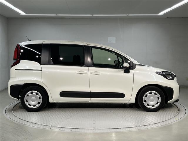 シエンタ X 衝突軽減ブレーキ ナビTV イモビライザー 1オーナー LED 左側パワースライドドア バックモニター フルセグテレビ ESC ウォークスルー パワーウィンドウ エアコン DVD再生 メモリーナビ(3枚目)