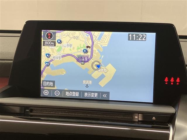 クラウンハイブリッド ＲＳアドバンス　Ｆｏｕｒ　バックモニター　衝突軽減　横滑防止装置　フルセグテレビ　エアコン　ＬＥＤライト　ナビ＆ＴＶ　オートクルーズ　サンルーフ　ドライブレコーダー　スマートキー　電動シート　キーレス　サイドエアバッグ　ＤＶＤ（6枚目）