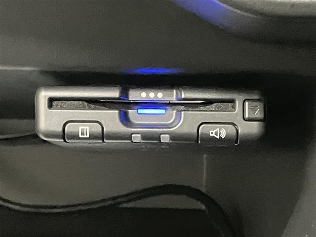 ノート X DIG-S エマージェンシーブレーキパッケージ エマージェンシーブレーキ レーンキープアシスト フルセグメモリーナビ ドラレコ ETC 車検整備 ブリリアントシルバーメタリック(#K23)(8枚目)