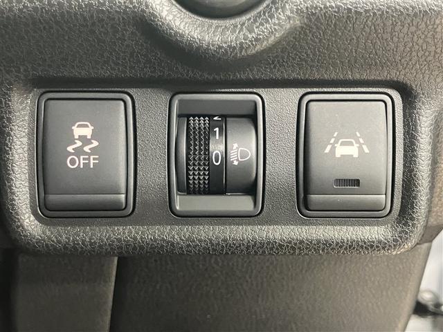 ノート X DIG-S エマージェンシーブレーキパッケージ エマージェンシーブレーキ レーンキープアシスト フルセグメモリーナビ ドラレコ ETC 車検整備 ブリリアントシルバーメタリック(#K23)(12枚目)