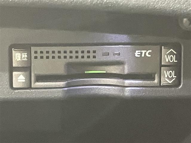 分割払いを希望されるお客様へは、トヨタクレジットお勧めします。　審査と手続きがとても簡単！　無理のない月々の支払い金額や回数で、欲しかったお車の購入を是非ご検討ください。