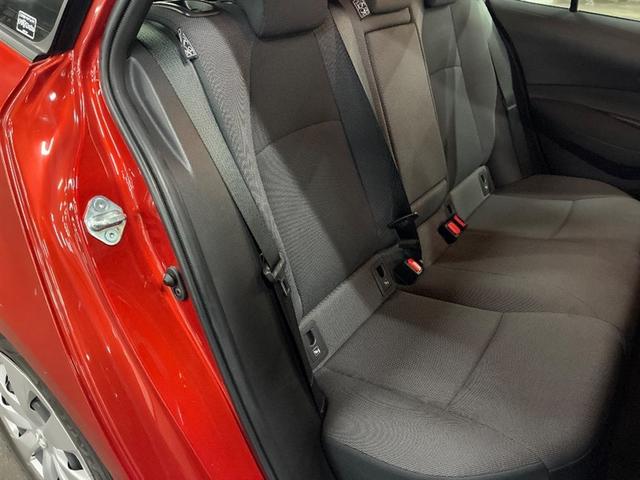 カローラツーリング Ｇ－Ｘ　バックモニタ－　ドラレコ　ＬＥＤヘッドライト　サイドエアバッグ　オートクルーズコントロール　オートエアコン　スマートキー　キーレス　ＥＴＣ　ナビ　盗難防止装置　横滑り防止　ＡＢＳ　メモリーナビ（12枚目）