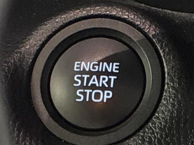 ヤリスクロス Ｇ　ＥＴＣ装備　リヤカメラ　スマートエントリー　イモビライザー　オートエアコン　アルミホイール　キーレス　パワーウィンドウ　クルコン　ＡＢＳ　ドライブレコーダー　エアバッグ　パワーステアリング（10枚目）