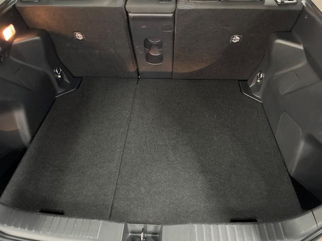 ヤリスクロス Ｇ　ＥＴＣ装備　リヤカメラ　スマートエントリー　イモビライザー　オートエアコン　アルミホイール　キーレス　パワーウィンドウ　クルコン　ＡＢＳ　ドライブレコーダー　エアバッグ　パワーステアリング（13枚目）