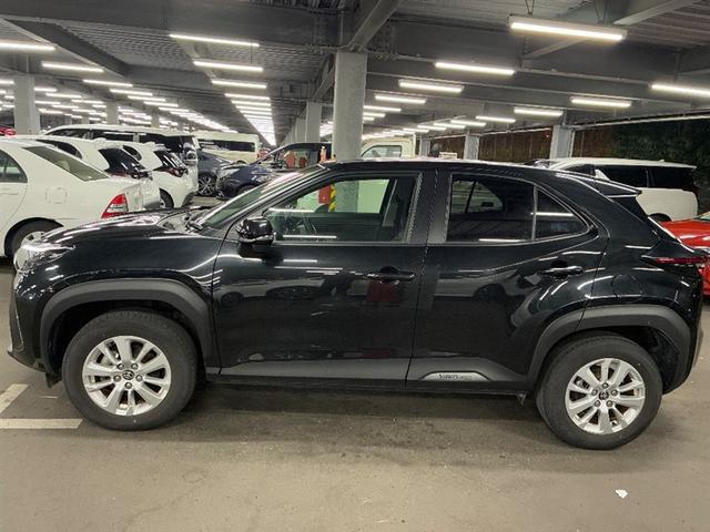 ヤリスクロス Ｇ　ＥＴＣ装備　リヤカメラ　スマートエントリー　イモビライザー　オートエアコン　アルミホイール　キーレス　パワーウィンドウ　クルコン　ＡＢＳ　ドライブレコーダー　エアバッグ　パワーステアリング（2枚目）