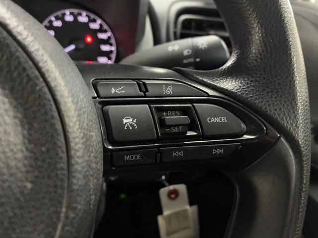 ヤリス ハイブリッドＸ　カーテンエアバッグ　イモビライザー　スマートキー＆プッシュスタート　バックモニター　ワイヤレスキー　ドラレコ　ＡＢＳ　ナビ　オートクルーズ　ミュージックプレイヤー接続可　Ｗエアバック　パワーウィンドウ（9枚目）