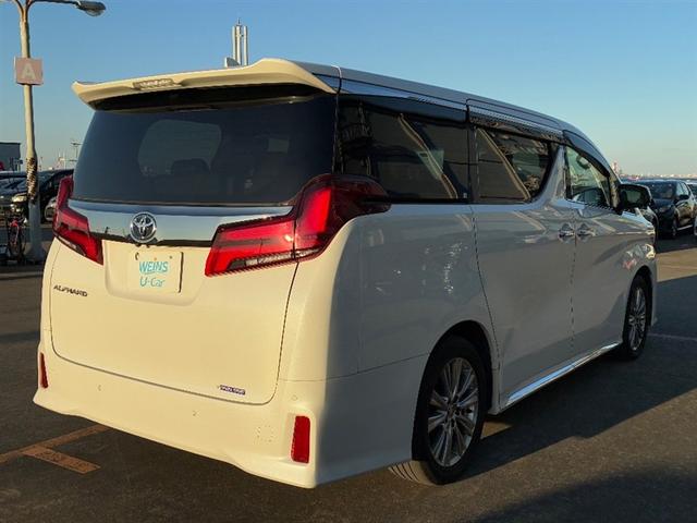 アルファード ２．５Ｓ　タイプゴールド　イモビ　バックモニタ－　ＬＥＤランプ　エアコン　ＤＶＤプレーヤー　横滑防止装置　アルミ　パワーウィンドウ　メディアプレイヤー接続　ＡＢＳ　キーレス　３列シート　メモリーナビ　エアバッグ　パワステ（4枚目）