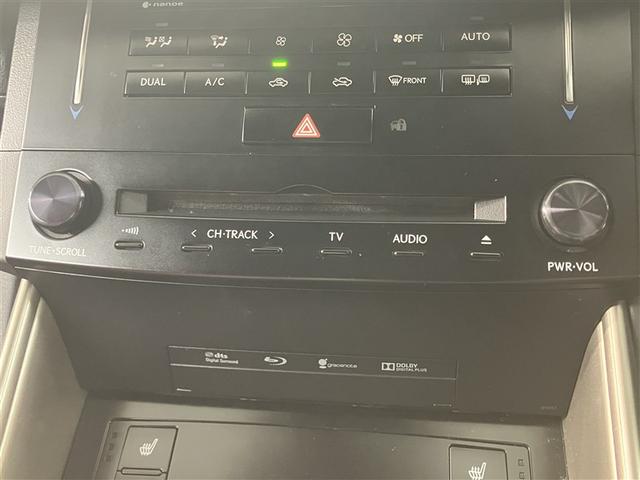 ＩＳ ＩＳ３５０　Ｆスポーツ　ハーフレザーシート　Ｂカメラ　盗難防止装置　電動シート　ＥＳＣ　ＡＢＳ　ＬＥＤヘッドライト　クルコン　ナビＴＶ　ＤＶＤ　キーレス　エアコン　スマートキー　エアバッグ　アルミホイール　メモリーナビ（9枚目）