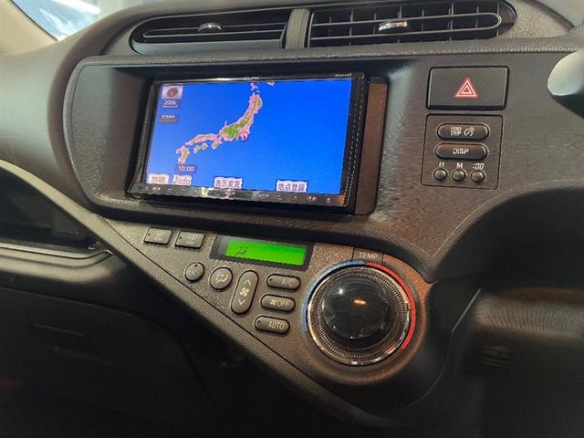 アクア G バックモニタ セキュリティー デュアルエアバック ナビTV パワーウィンドウ 地デジ ESC ATエアコン ABS パワーステアリング 運転席エアバッグ キーレススタートシステム DVD再生機能(8枚目)