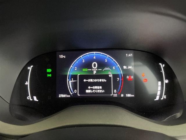 ヤリスクロス G ETC装備 リヤカメラ スマートエントリー イモビライザー オートエアコン アルミホイール キーレス パワーウィンドウ クルコン ABS ドライブレコーダー エアバッグ パワーステアリング(7枚目)