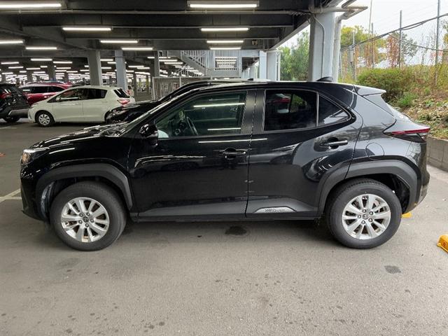 ヤリスクロス G ETC装備 リヤカメラ スマートエントリー イモビライザー オートエアコン アルミホイール キーレス パワーウィンドウ クルコン ABS ドライブレコーダー エアバッグ パワーステアリング(2枚目)