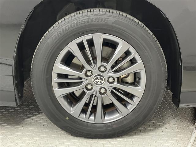 ヴォクシー Ｓ－Ｇ　点検記録簿付　Ｒカメラ　ミュージックプレイヤー接続可　アルミホイル　ＬＥＤヘッドランプ　横滑り防止装置　スマートキ　キーレスエントリー　３列シート　フルセグテレビ　ワンオーナー　盗難防止システム　ＴＶ（23枚目）