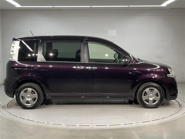 シエンタ ＤＩＣＥリミテッド　ドラレコ　フルセグテレビ　キーレスエントリーキー　ナビＴＶ　運転席エアバッグ　ＥＴＣ車載器　ＤＶＤ再生　Ｗエアバック　ミュージックプレイヤー接続可　メモリーナビ　三列シート　パワーウインドウ　エアコン（3枚目）