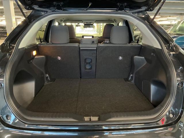 ヤリスクロス G ETC装備 リヤカメラ スマートエントリー イモビライザー オートエアコン アルミホイール キーレス パワーウィンドウ クルコン ABS ドライブレコーダー エアバッグ パワーステアリング(13枚目)