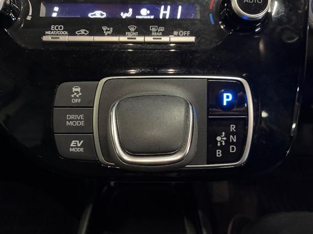 アクア G VSC 衝突軽減ブレーキ メモリナビ バックモニター LED クルーズコントロール スマートキー ETC車載器 AC100V ドライブレコーダー ナビ パワーウィンドウ イモビライザー オートエアコン(10枚目)