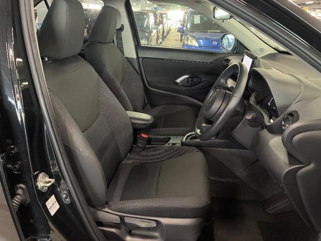 ヤリスクロス G ETC装備 リヤカメラ スマートエントリー イモビライザー オートエアコン アルミホイール キーレス パワーウィンドウ クルコン ABS ドライブレコーダー エアバッグ パワーステアリング(11枚目)