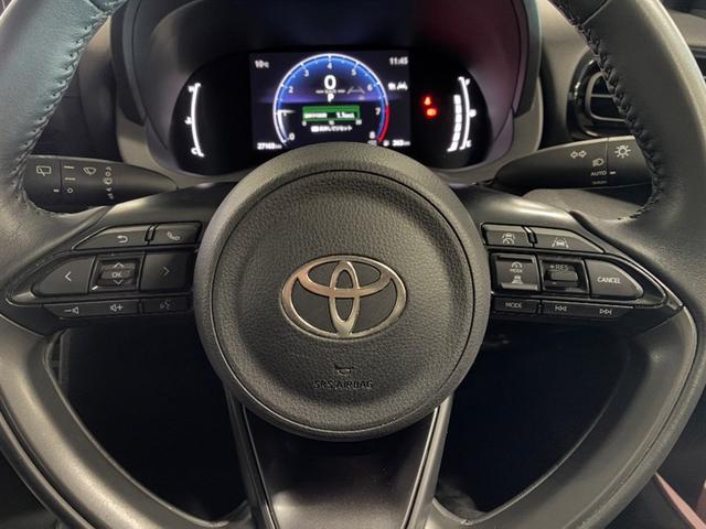 ヤリスクロス G ETC装備 リヤカメラ スマートエントリー イモビライザー オートエアコン アルミホイール キーレス パワーウィンドウ クルコン ABS ドライブレコーダー エアバッグ パワーステアリング(9枚目)