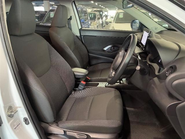 ヤリスクロス G ETC装備 リヤカメラ スマートエントリー イモビライザー オートエアコン アルミホイール キーレス パワーウィンドウ クルコン ABS ドライブレコーダー エアバッグ パワーステアリング(11枚目)