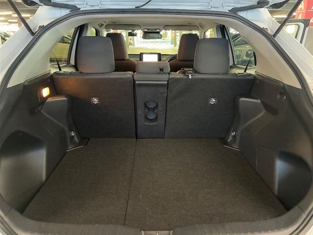 ヤリスクロス G ETC装備 リヤカメラ スマートエントリー イモビライザー オートエアコン アルミホイール キーレス パワーウィンドウ クルコン ABS ドライブレコーダー エアバッグ パワーステアリング(13枚目)