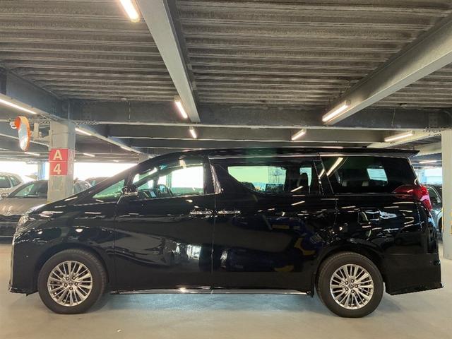 アルファードハイブリッド S タイプゴールドIII AC100V 地デジ クルコン Bカメラ ナビ&TV LEDライト オートエアコン 横滑り防止機能 スマートキー ETC アルミホイール 4WD 3列シート キーレスエントリー メモリーナビ(4枚目)