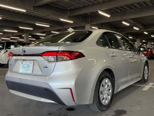 カローラツーリング ハイブリッド G-X プラス DVD再生 LEDヘッドライト ナビ&TV 横滑り防止装置 盗難防止システム Bカメラ オートクルーズ キーフリー フルセグTV メモリナビ オートエアコン ミュージックプレイヤー接続可 ETC(4枚目)