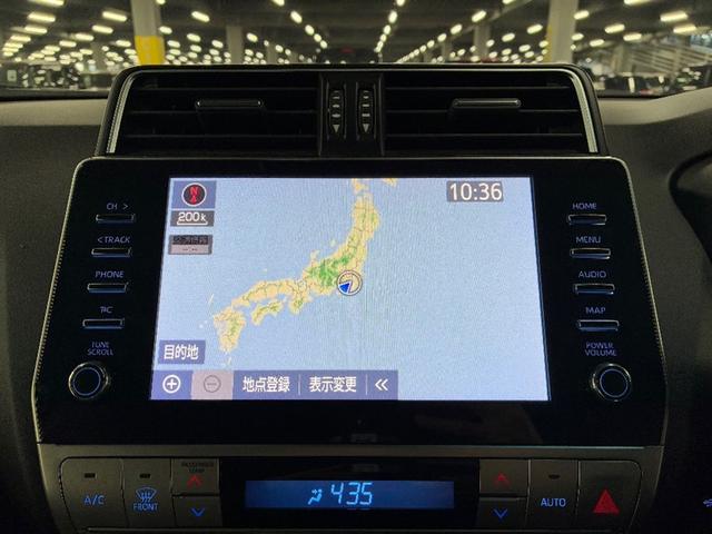 ランドクルーザープラド TX Lパッケージ マットブラックエディション オートクルーズ 踏み間違い防止装置 ナビ付 セキュリティー 電動パワーシート アルミ ETC車載器 3列シート LEDヘッドライト キーレス 4WD サンルーフ ミュージックプレイヤー接続可 ABS(6枚目)