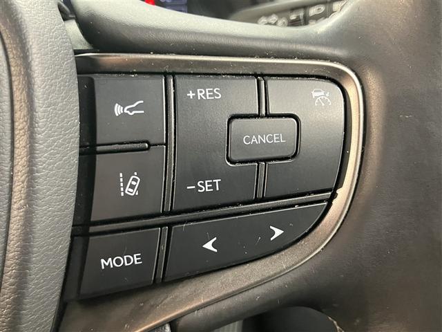 UX UX250h アルミホイール サンルーフ フルセグTV バックカメラ 4WD オートクルーズコントロール スマートキー LEDヘッドランプ 衝突被害軽減システム ETC ナビ・TV 100V充電(13枚目)