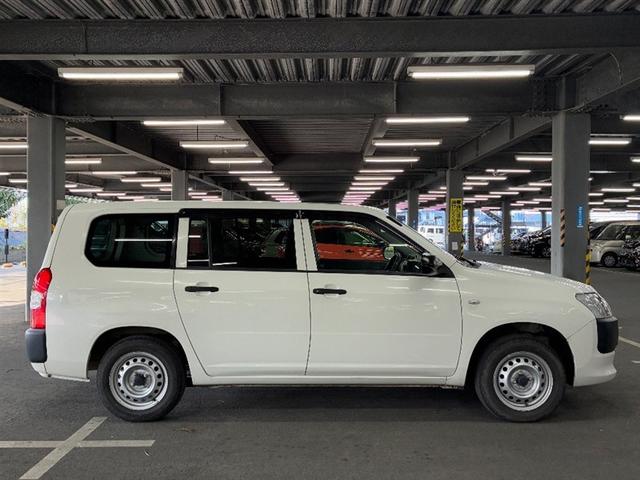 プロボックス ＤＸコンフォート　助手席エアバッグ　ブレーキサポート　キーレス　パワーウインドウ　運転席エアバック　ナビＴＶ　ＥＴＣ　４ＷＤ　ＥＳＣ　ＡＵＸ　盗難防止装置　パワーステアリング　メモリーナビ　ＡＢＳ　ワンセグＴＶ（3枚目）