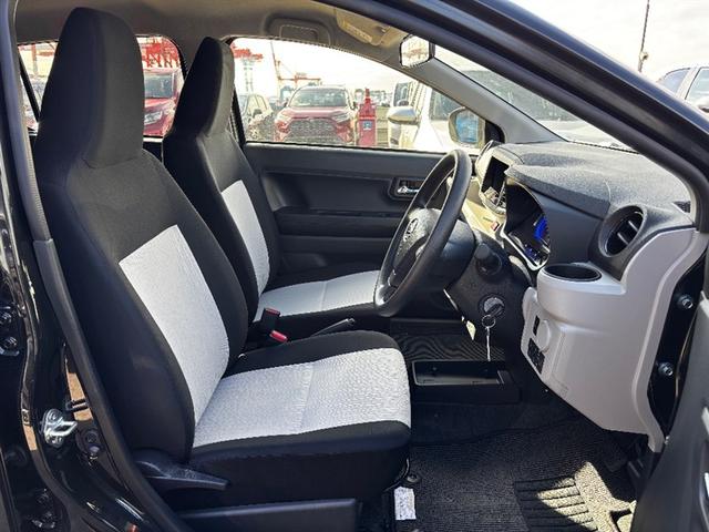 ミライース Ｘ　リミテッドＳＡＩＩＩ　車検整備　スマートアシスト　衝突被害軽減ブレーキ　踏み間違い防止　ＬＥＤヘッドライト　キーレス　オートマチックハイビームシステム　ＡＢＳ　アイドリングストップ（11枚目）